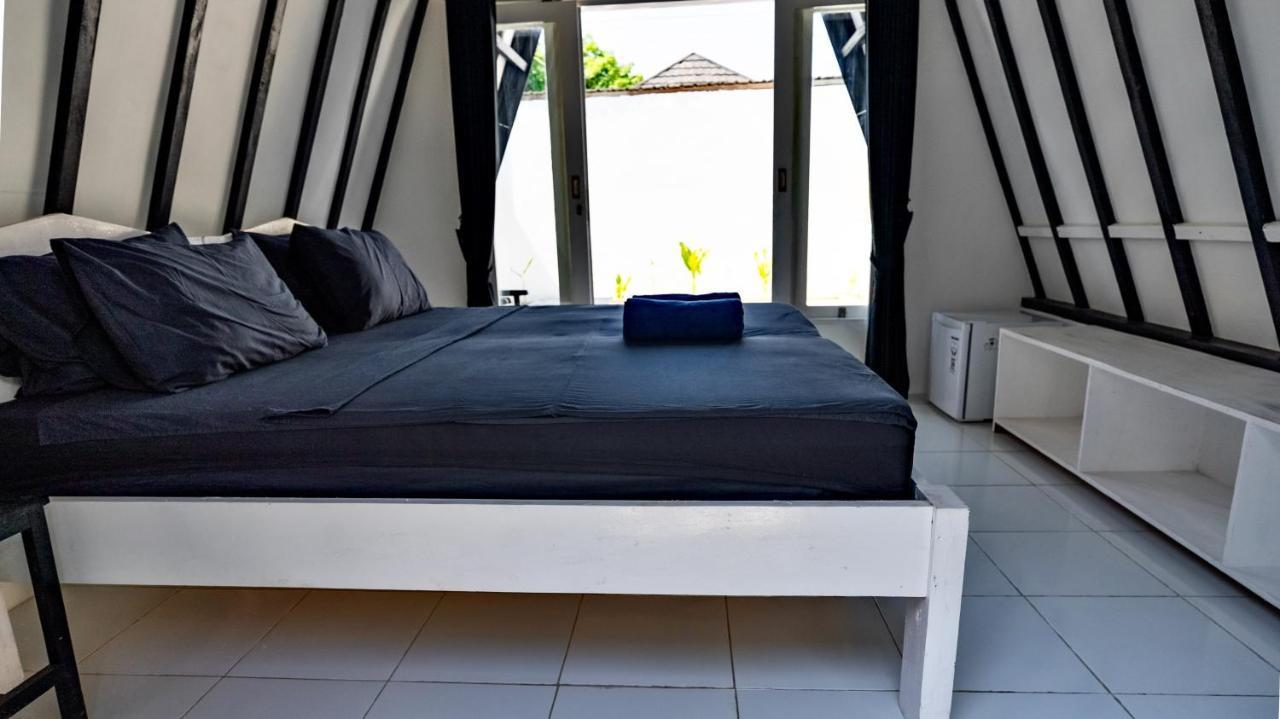 Sanctum Dive Bungalows With Private Pool Gili Trawangan Eksteriør billede