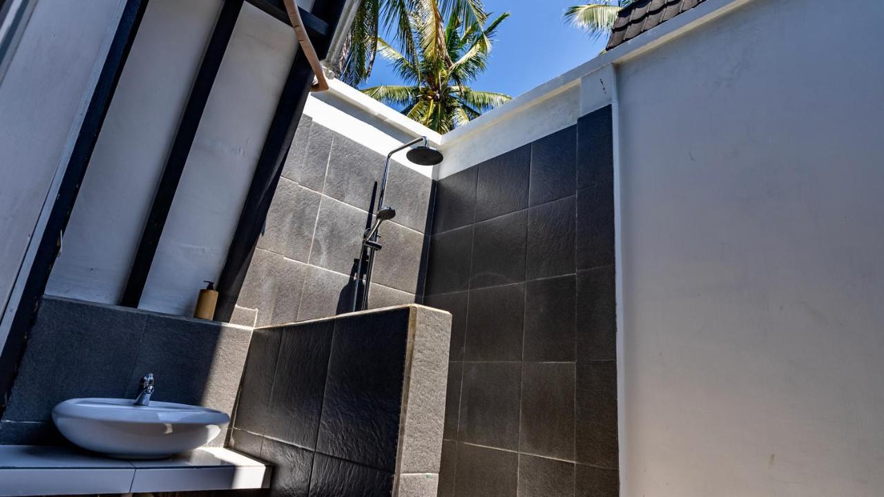 Sanctum Dive Bungalows With Private Pool Gili Trawangan Eksteriør billede